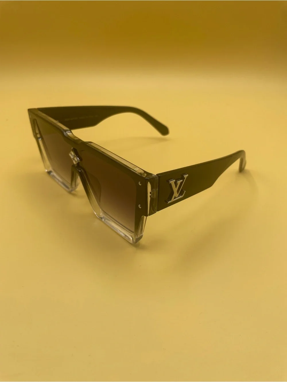 Louis Vuitton Men's Black-to-Clear Shield Sunglasses - Picture 2 of 5